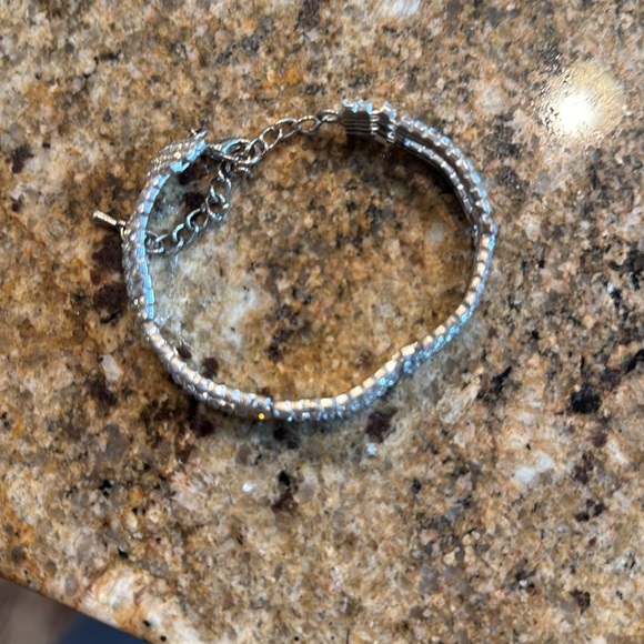 Sparkly silver crystal open rectangle adjustable bracelet. - Picture 3 of 4